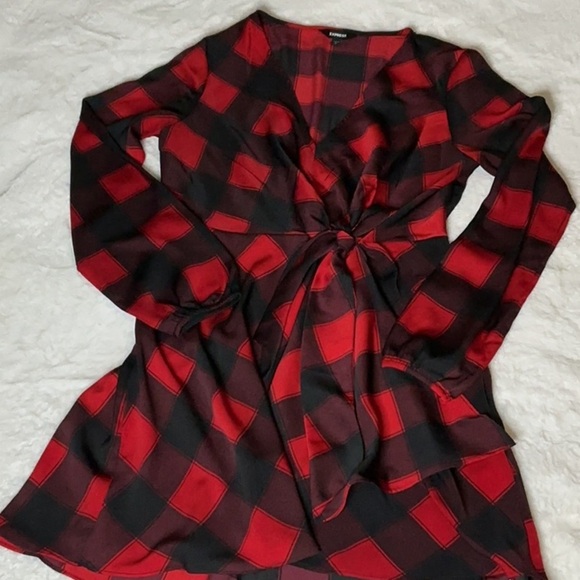 Express Red and Black Asymmetrical Tie Front SunDress - Picture 12 of 15